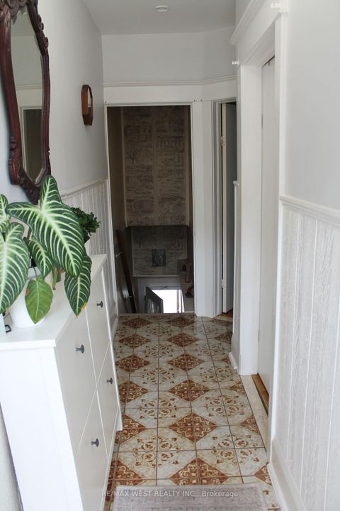 Photo 2 at 11A Woodcroft Crescent, Fairbank, Toronto