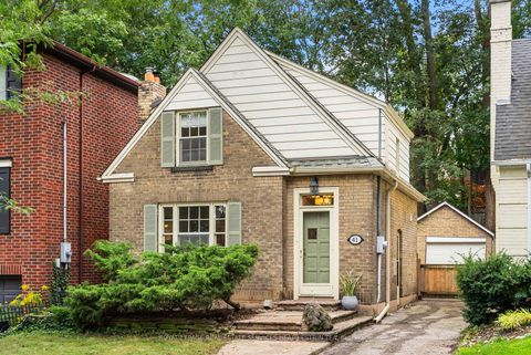 Photo 0 at 41 Fairfield Road, Mount Pleasant East, Toronto