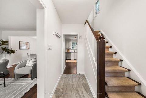 Photo 1 at 41 Fairfield Road, Mount Pleasant East, Toronto