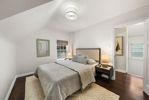 Photo 19 at 41 Fairfield Road, Mount Pleasant East, Toronto
