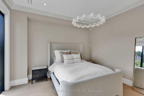 Photo 31 at 238 Melrose Avenue, Lawrence Park North, Toronto