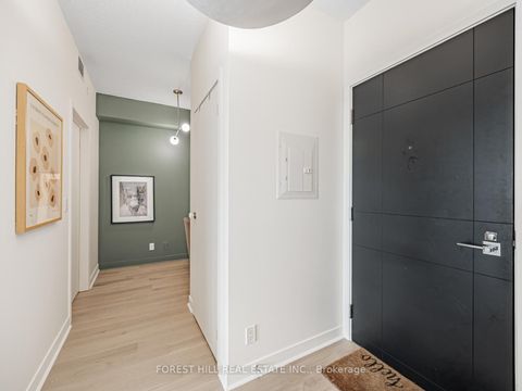 Photo 4 at 2413 - 98 Lillian Street, Mount Pleasant West, Toronto