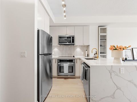 Photo 6 at 2413 - 98 Lillian Street, Mount Pleasant West, Toronto