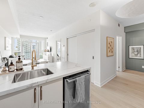 Photo 9 at 2413 - 98 Lillian Street, Mount Pleasant West, Toronto