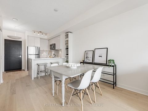 Photo 11 at 2413 - 98 Lillian Street, Mount Pleasant West, Toronto