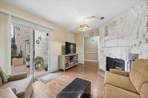 Photo 14 at 120 Winter Gardens Trail, Rouge E10, Toronto