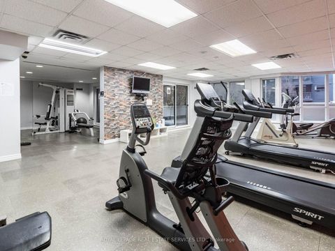 Photo 15 at 802 - 55 Bloor Street E, Yonge Corridor, Toronto
