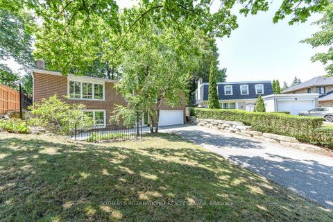 Photo 1 at 31 Queensborough Crescent, Richview, Toronto