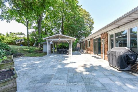 Photo 35 at 31 Queensborough Crescent, Richview, Toronto