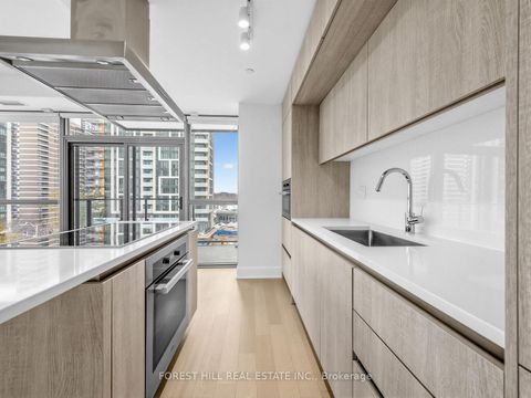 Photo 16 at 513 - 6 Jackes Avenue, Moore Park, Toronto