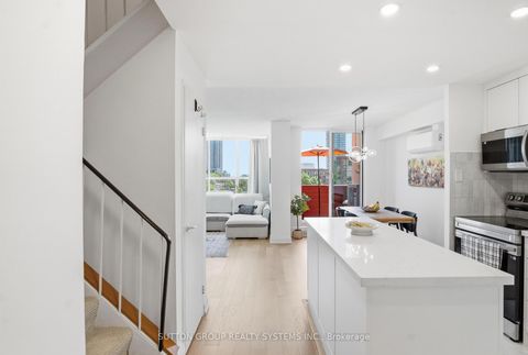 Photo 1 at 304 - 60 Southport Street, Swansea, Toronto