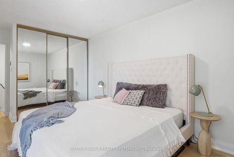Photo 14 at 304 - 60 Southport Street, Swansea, Toronto