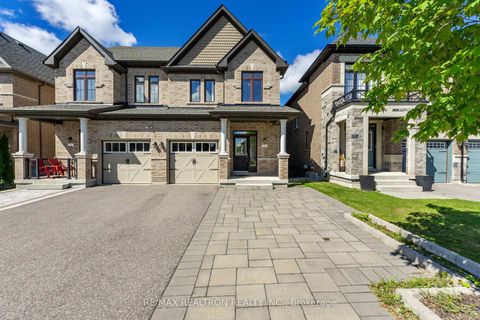 Photo 1 at 126 Countryman Road, Sharon, East Gwillimbury