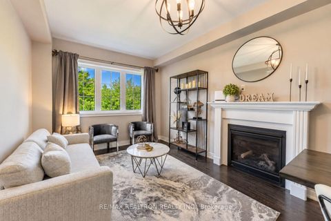 Photo 3 at 126 Countryman Road, Sharon, East Gwillimbury