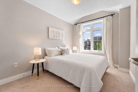 Photo 15 at 126 Countryman Road, Sharon, East Gwillimbury