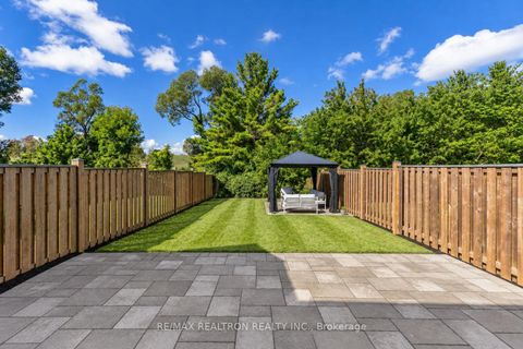 Photo 22 at 126 Countryman Road, Sharon, East Gwillimbury