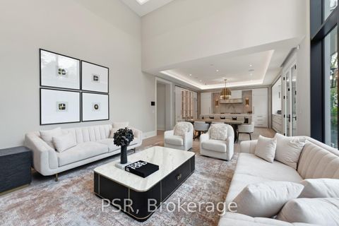 Photo 15 at 117 Yonge Boulevard, Nortown, Toronto