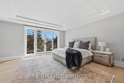 Photo 19 at 117 Yonge Boulevard, Nortown, Toronto