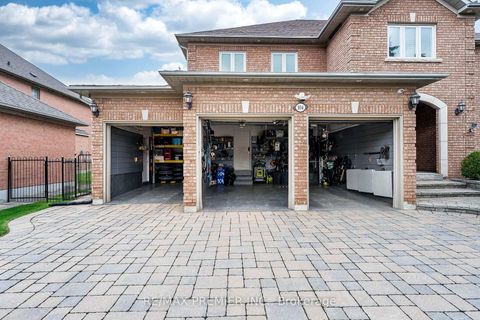 Photo 3 at 104 Cartwright Boulevard, East Woodbridge, Vaughan