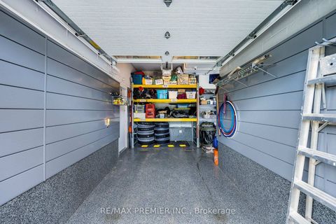 Photo 5 at 104 Cartwright Boulevard, East Woodbridge, Vaughan