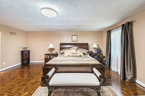 Photo 30 at 104 Cartwright Boulevard, East Woodbridge, Vaughan