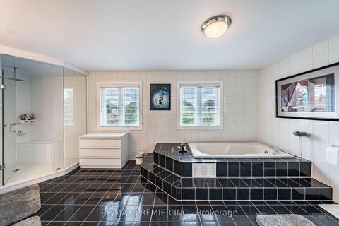 Photo 33 at 104 Cartwright Boulevard, East Woodbridge, Vaughan