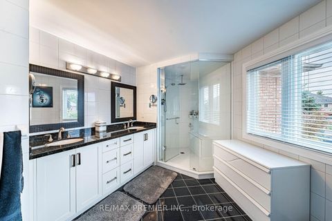 Photo 34 at 104 Cartwright Boulevard, East Woodbridge, Vaughan