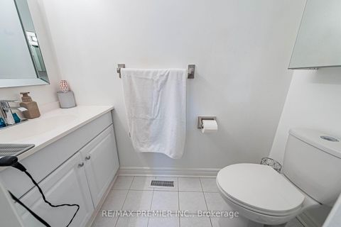 Photo 37 at 104 Cartwright Boulevard, East Woodbridge, Vaughan