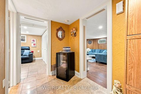 Photo 19 at 12 Fairside Avenue, East York, Toronto