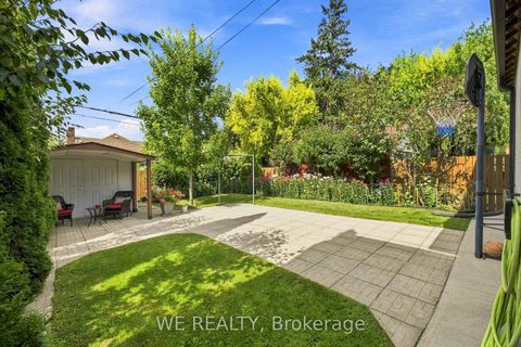 Photo 32 at 12 Fairside Avenue, East York, Toronto