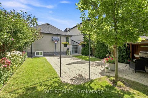Photo 37 at 12 Fairside Avenue, East York, Toronto