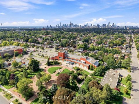 Photo 44 at 12 Fairside Avenue, East York, Toronto