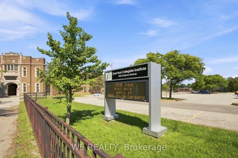 Photo 47 at 12 Fairside Avenue, East York, Toronto