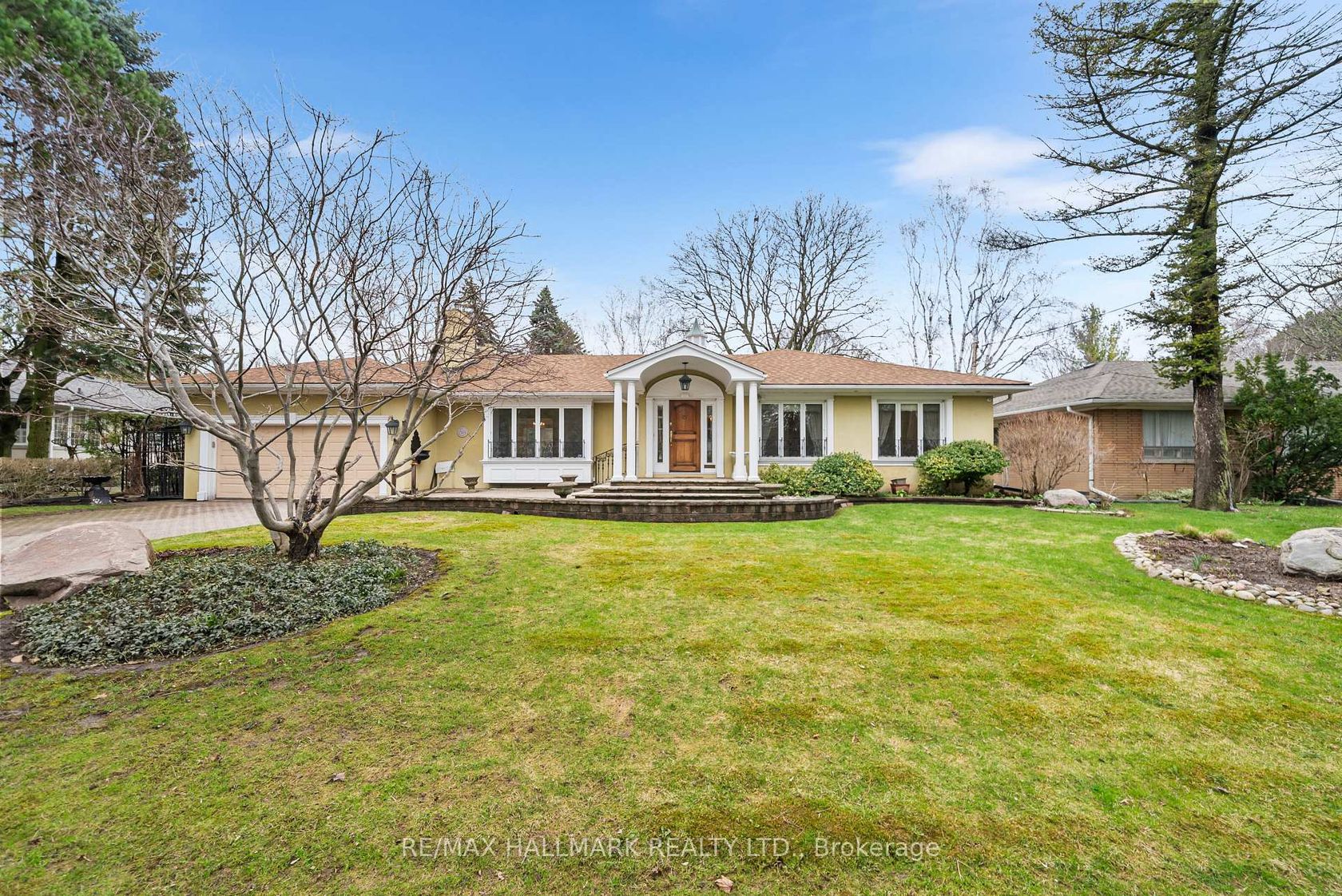 154 Valley Road, York Mills, Toronto 