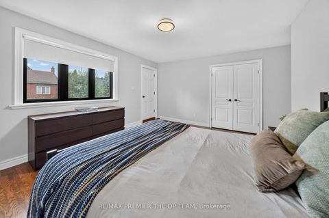 Photo 19 at 155 Dianawood Ridge, East Woodbridge, Vaughan