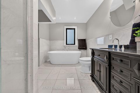 Photo 24 at 155 Dianawood Ridge, East Woodbridge, Vaughan