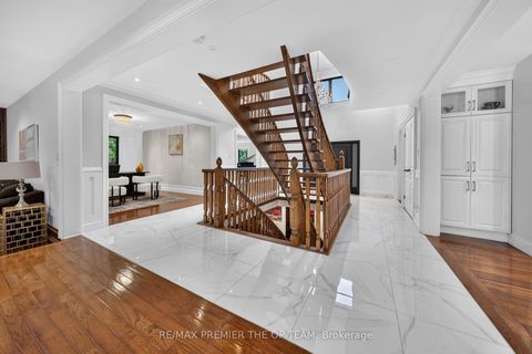 Photo 25 at 155 Dianawood Ridge, East Woodbridge, Vaughan