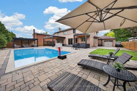 Photo 34 at 155 Dianawood Ridge, East Woodbridge, Vaughan