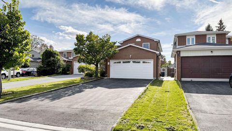 Photo 0 at 3 Montague Place, Steeles, Toronto