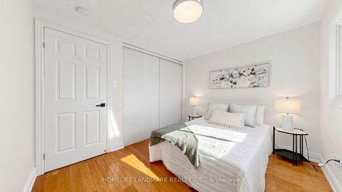 Photo 29 at 3 Montague Place, Steeles, Toronto