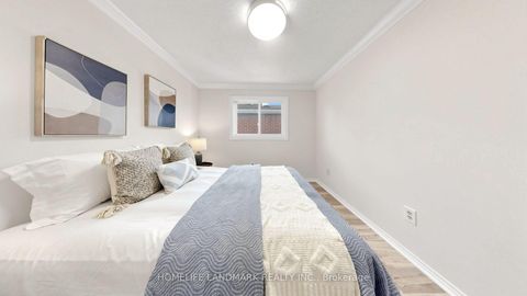 Photo 33 at 3 Montague Place, Steeles, Toronto