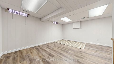 Photo 39 at 3 Montague Place, Steeles, Toronto