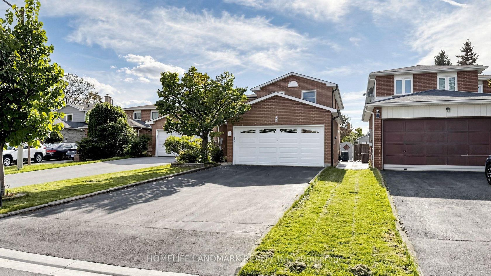 3 Montague Place, Steeles, Toronto photo 2