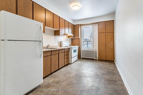 Photo 2 at 1160 Dufferin Street, Junction, Toronto