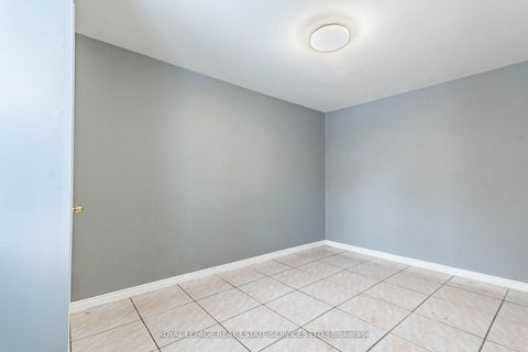 Photo 16 at 1160 Dufferin Street, Junction, Toronto
