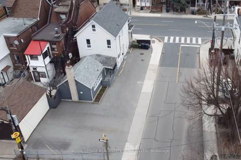Photo 22 at 1160 Dufferin Street, Junction, Toronto