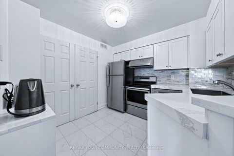 Photo 7 at 1011 - 8501 Bayview Avenue, Doncrest, Richmond Hill