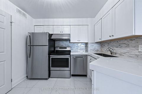 Photo 8 at 1011 - 8501 Bayview Avenue, Doncrest, Richmond Hill