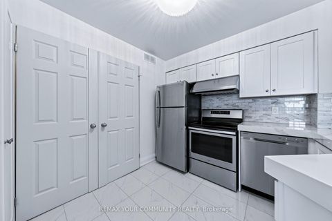 Photo 9 at 1011 - 8501 Bayview Avenue, Doncrest, Richmond Hill