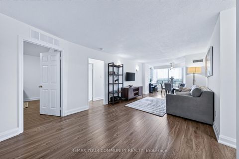 Photo 13 at 1011 - 8501 Bayview Avenue, Doncrest, Richmond Hill
